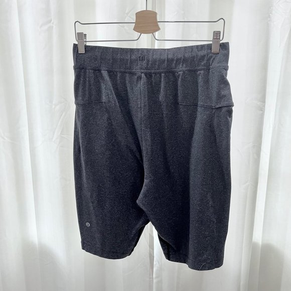 Lululemon 9" Men's Dark Gray Sweat Shorts - Picture 2 of 6